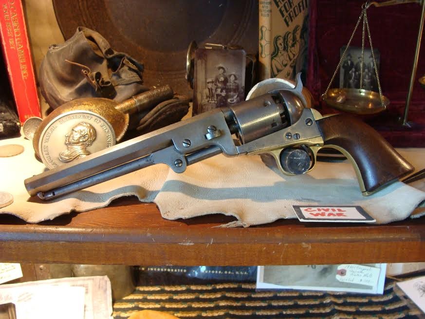 1851 Colt Navy Revolver .36 cal. 6 Shots