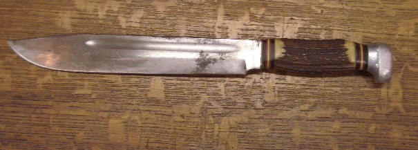 A great 15" Inch Bowie Knife with Stag Grips